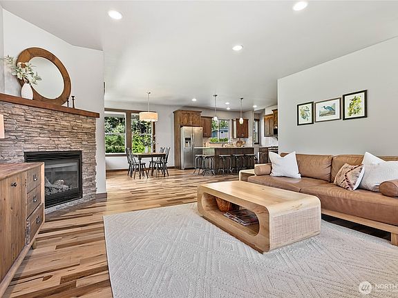 4th image of 507 Village Court