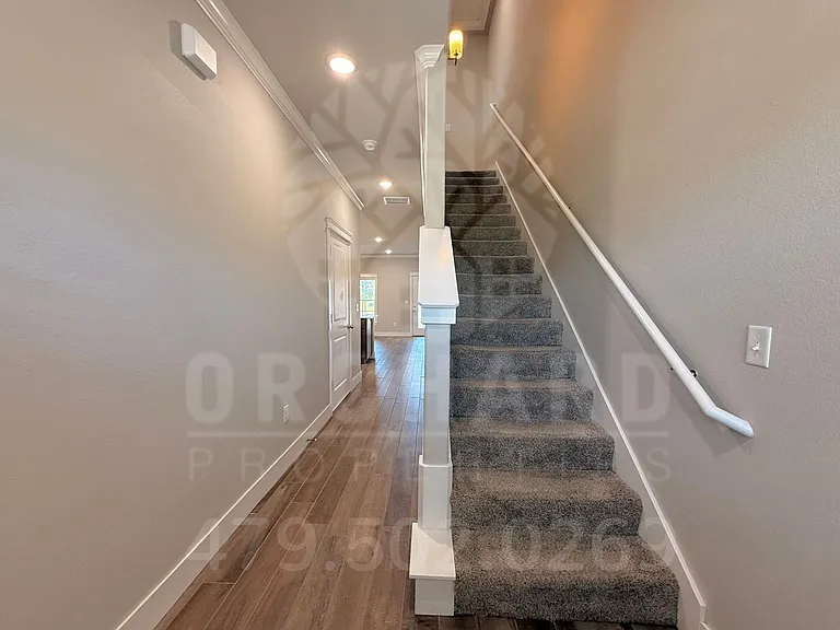 3012-3022 N Conway Dr — Photo 11