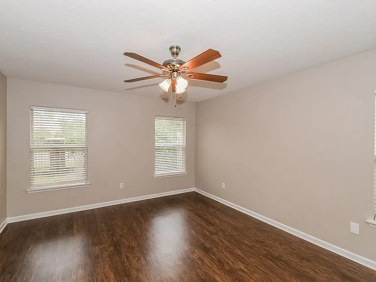 3859 Marsh Bluff Dr — Photo 9