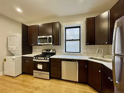 2145 N Keystone Ave #2 — Photo 6