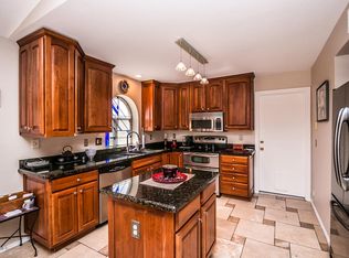 2937 E Windmere Dr, Phoenix, AZ 85048