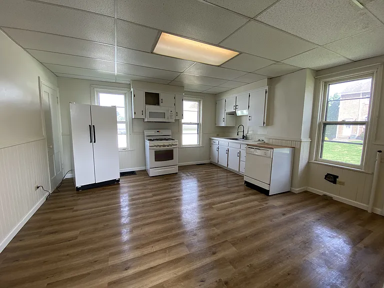 229 Valley St #1 — Photo 1