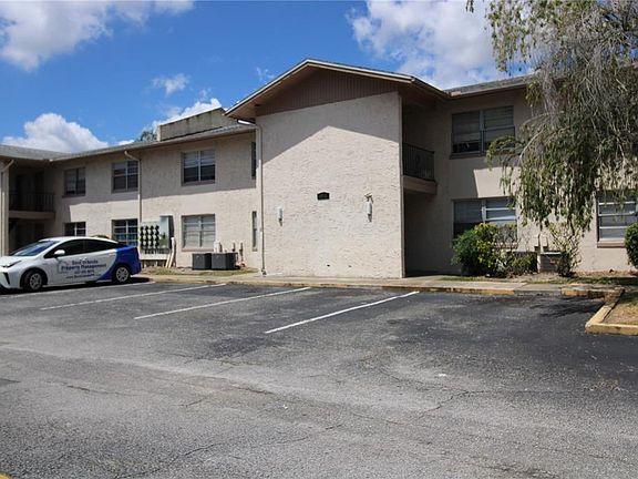 2nd image of 1910 Honour Rd APT 2