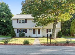 16 Huntington Ave, Methuen, MA 01844