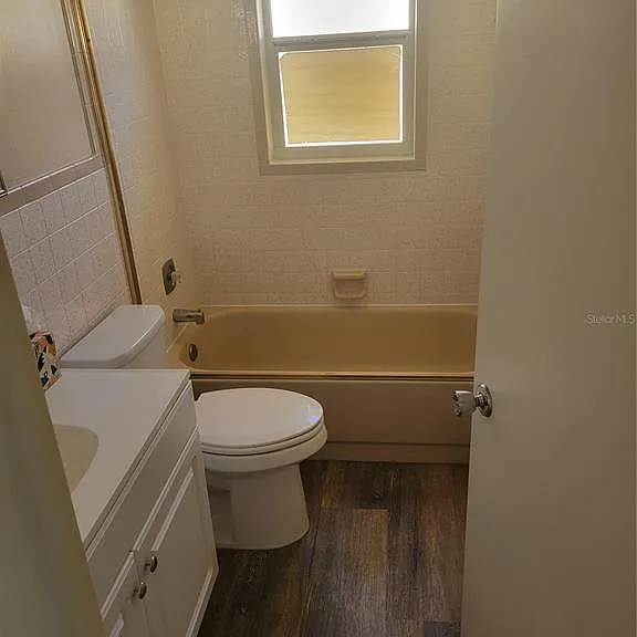 7530 Judith Cres — Photo 11