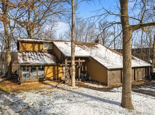 1731 N Briarcliff Dr, Appleton, WI 54915