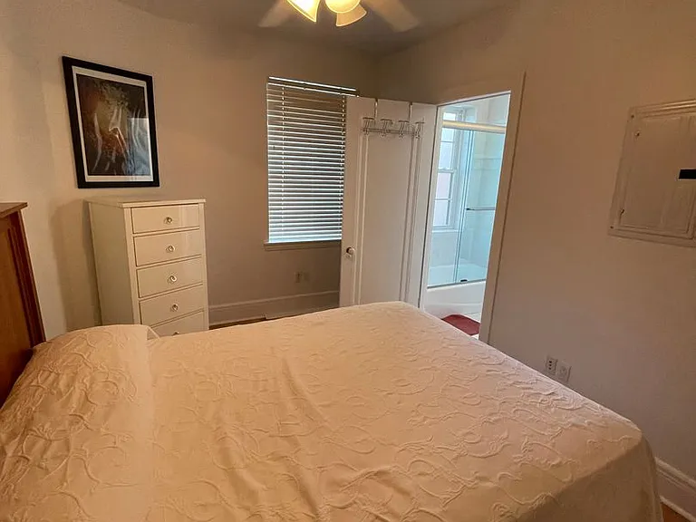 4761 Liberty Avenue — Photo 42