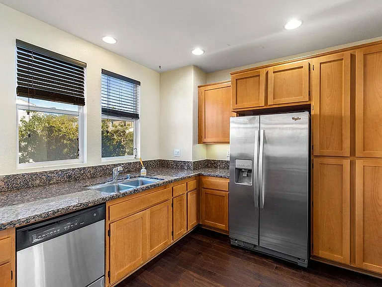 1186 Elfin Forest Rd W — Photo 20