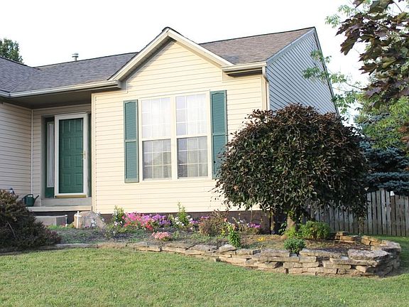 3rd image of 1636 Tecumseh Dr