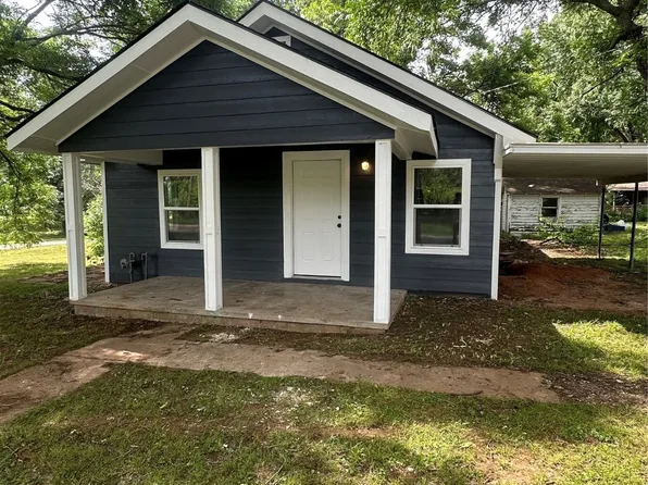 607 E Colbert St, Wynnewood, OK 73098