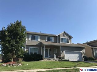 15203 Fowler Ave, Omaha, NE 68116