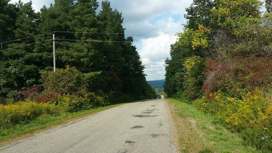 2nd image of 11298 Bolton Rd