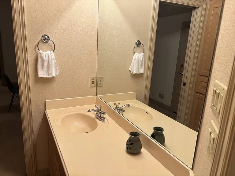 131 Westcourt Ln — Photo 36
