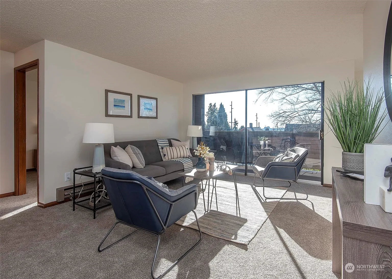 8217 5th Avenue NE #302 photo 1