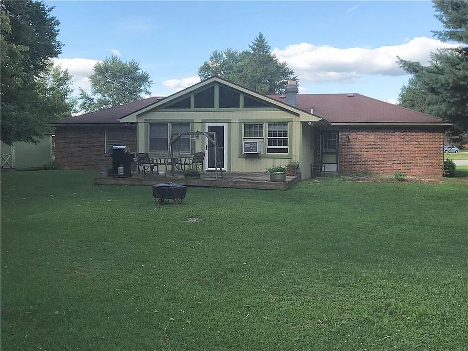 2nd image of 3203 Grassy Ln