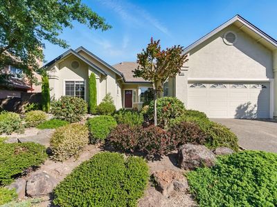 1055 Elsbree Lane, Windsor, CA, 95492