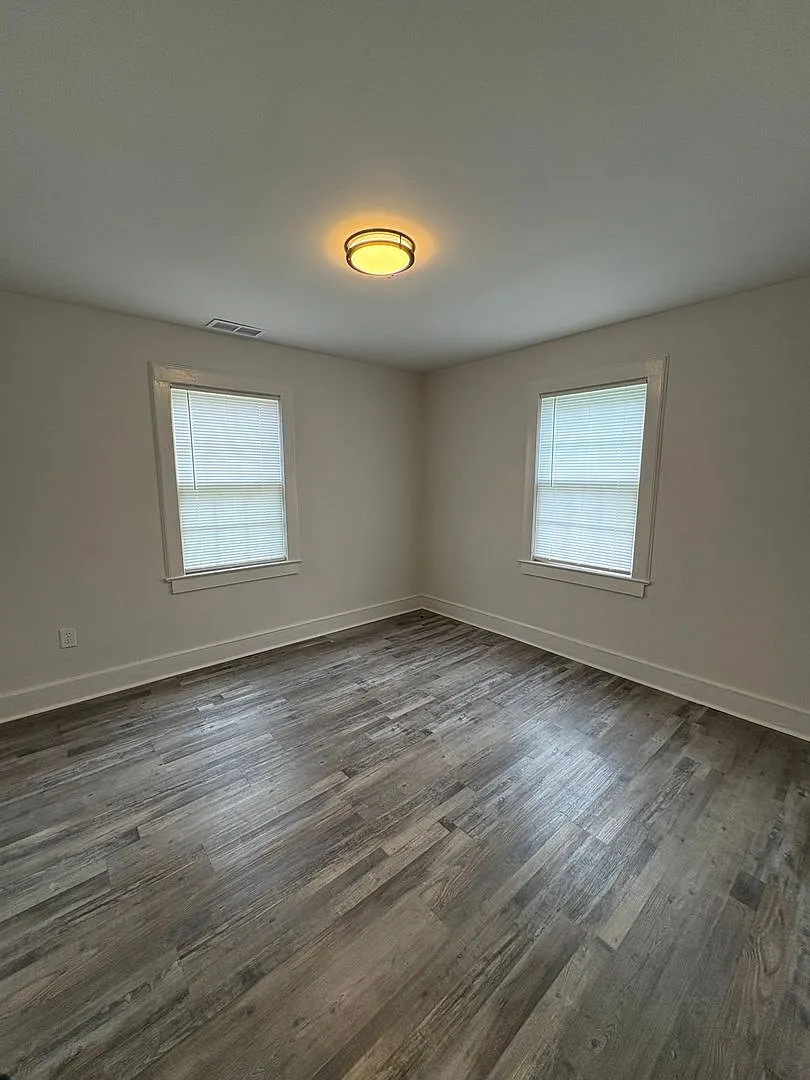 Charming 2BR/1BA Home — Photo 2