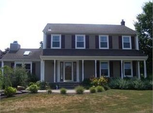 6 Wagner Ct, Ringoes, NJ