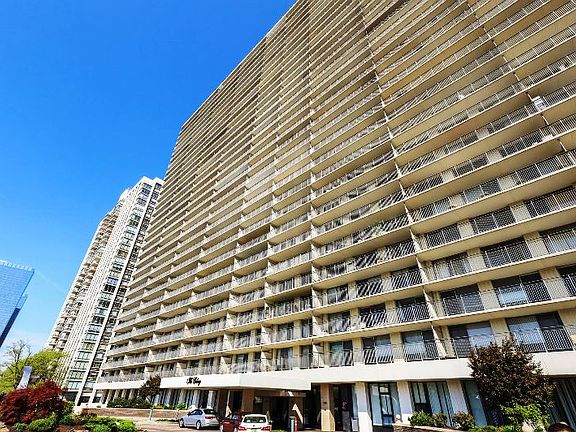 2nd image of 1530 Palisade Ave APT 25M