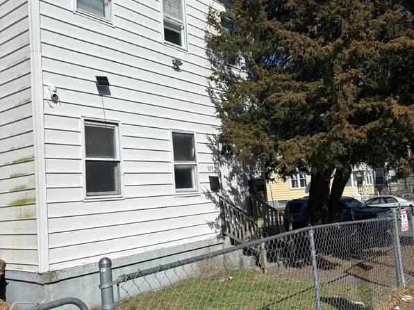 509 Ogden St, Bridgeport, CT 06608