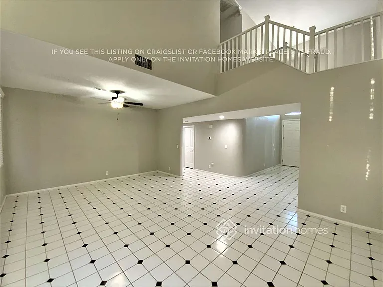 5509 Flora Spray St — Photo 3