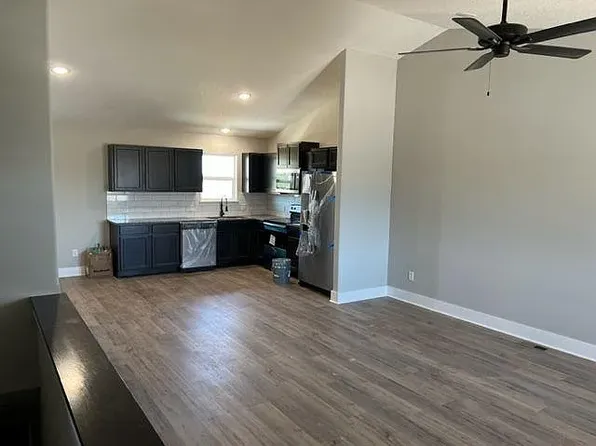 10610-12 E Kinkaid Ave, Wichita, KS 67207