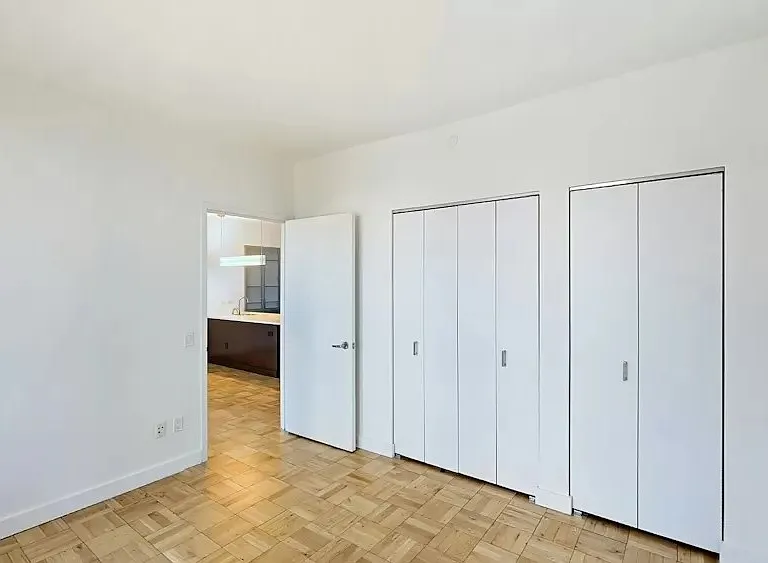312 11th Ave #23B — Photo 4
