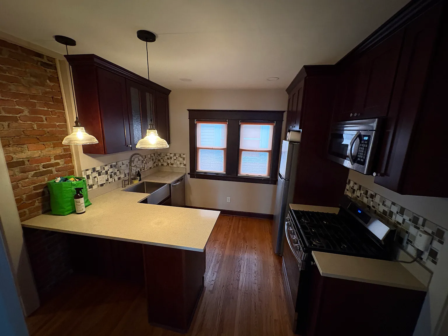 2 bed, 1354 sqft, $1,700 — Photo 4
