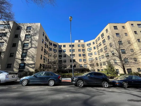 1801 Clydesdale Pl NW, Washington, DC