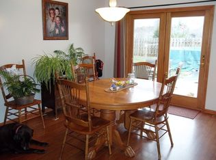 11200 Pemberville Rd, Bradner, OH 43406