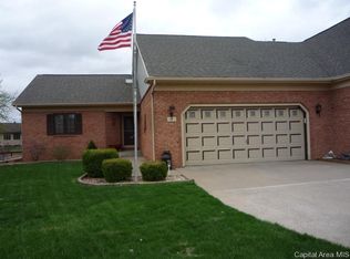 1911 Sun Mill Ct, Springfield, IL 62704
