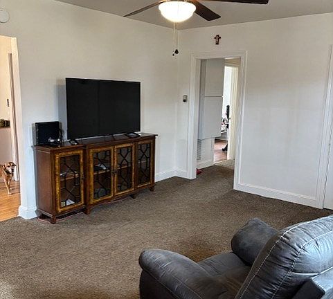 3rd image of 1448 Hillcrest Ave