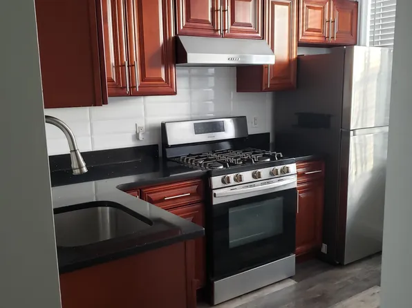 86-05 Northern Boulevard image 5 of 22