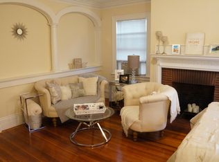 21 Elmgrove Ave APT 3, Providence, RI 02906