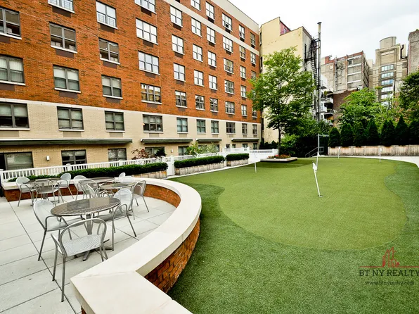 516 West 47th Street image 6 of 7