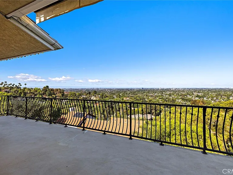 11393 La Vereda Dr — Photo 14