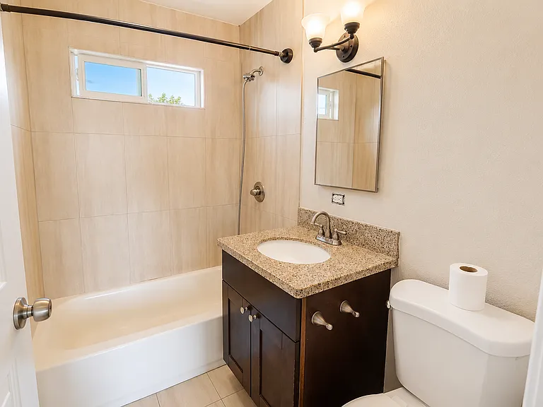 3517-3523 J Street - 3523 J St. — Photo 7