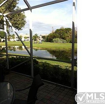 5th image of 4642 Carlton Golf Dr