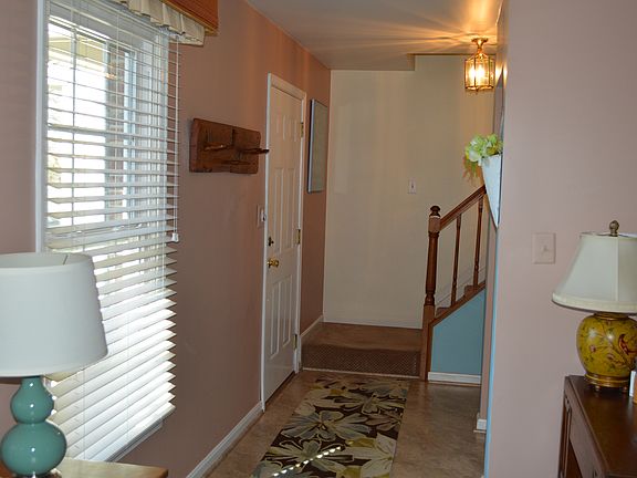 Entry Foyer