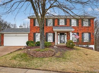 622 Dougherty Terrace Dr, Ballwin, MO 63021