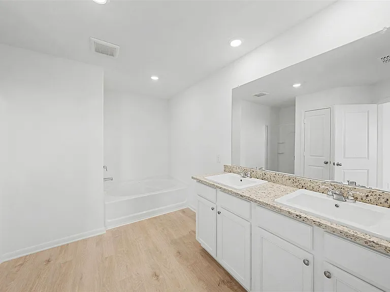 237 Fairlawn Way — Photo 7
