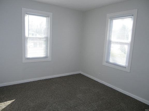 5th image of 1120 Saint George Rd