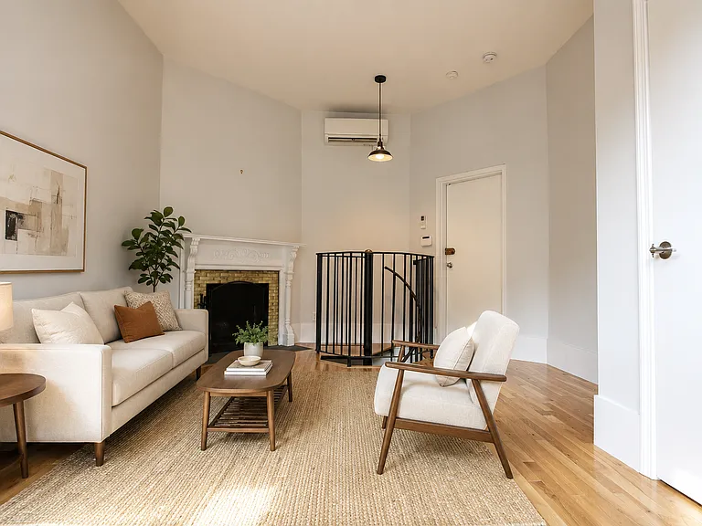 181 Saint Botolph St #1 — Photo 6