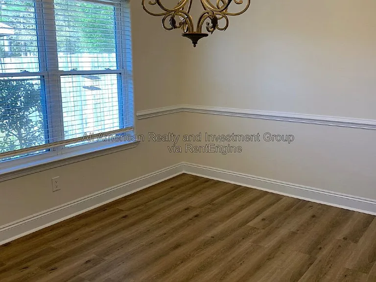 228 Echo Cir — Photo 6