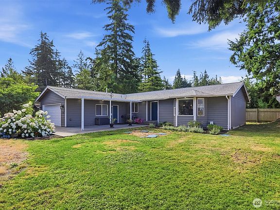 2nd image of 390 Cambrae Drive