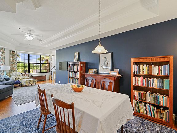 5th image of 701 Market St Unit 301