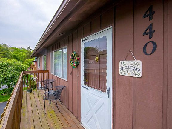 3rd image of 440 River Oaks Dr