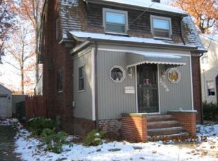 2066 Alton Rd, East Cleveland, OH 44112