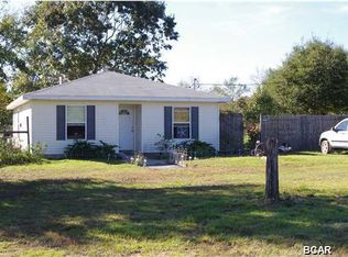 19519 Timbercrest Rd, Fountain, FL 32438