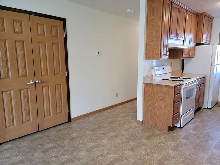 Homestead Townhouses — Photo 7